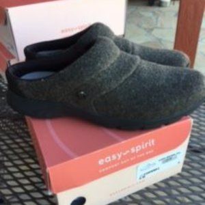 Easy Spirt Cherre Brown Mules Clogs